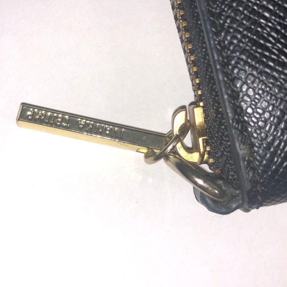 Black Faux Leather Wallet with Bow - Picture 4 of 4